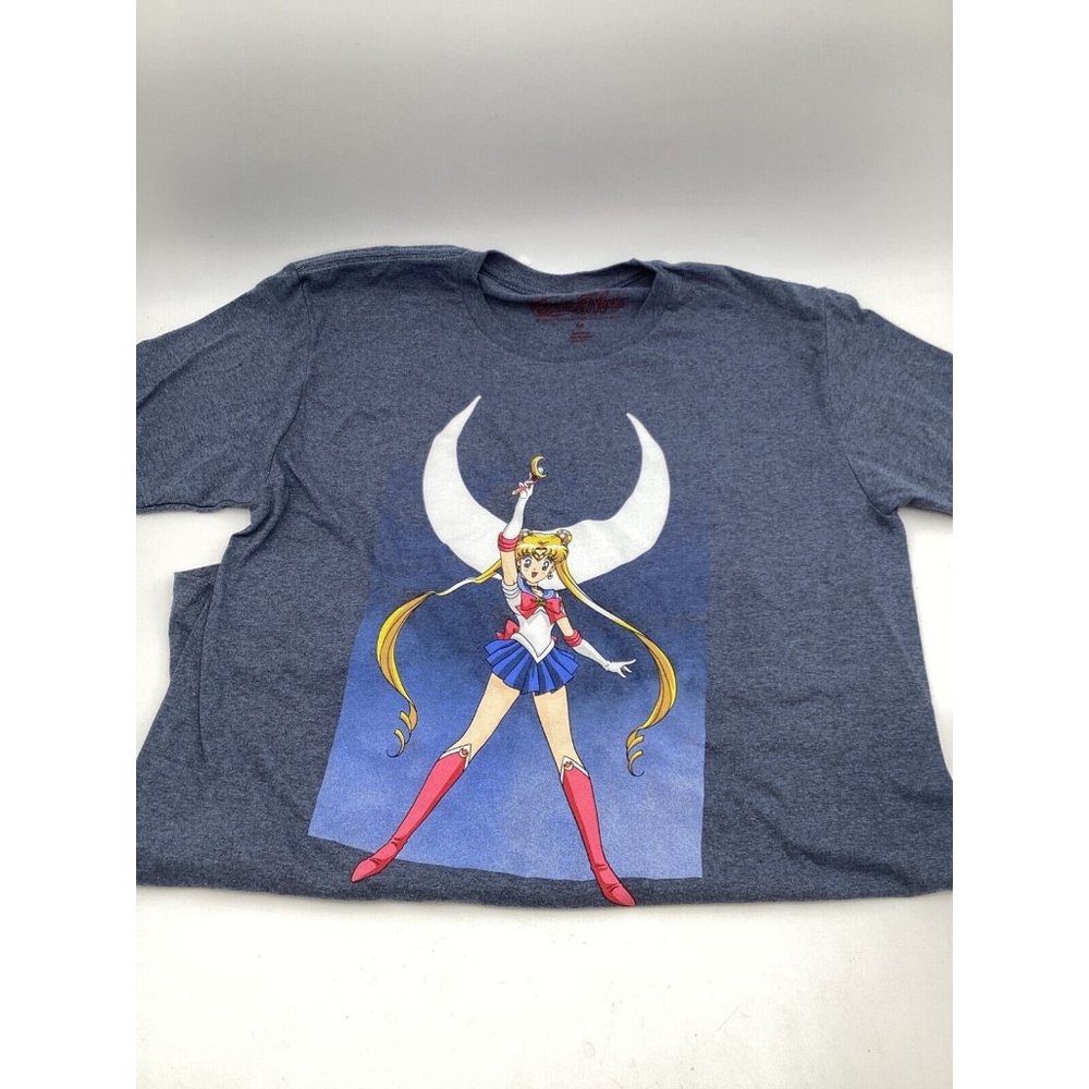 SAILOR MOON Men’s T-Shirt Medium